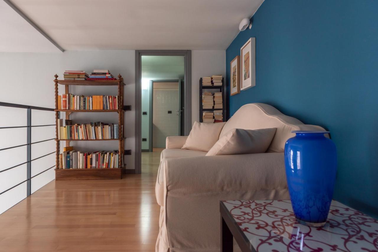 Via Paolo Lomazzo By Onefinestay * Milano